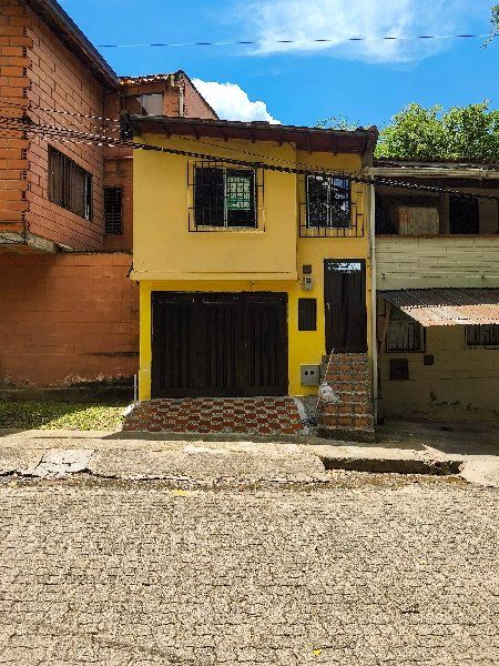 Apartaestudio en arriendo Antioquia Medellín Las Mercedes 20 m2 Habitaciones 1 Baños 1 Garajes 0 Precio $1200000