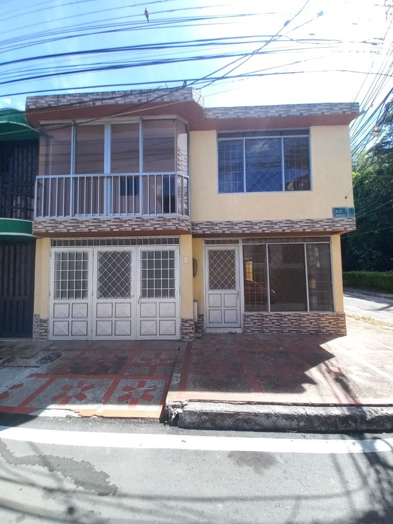 Casa en arriendo Tolima Ibagué Ub Villa Cafe 93 m2 Habitaciones 3 Baños 2 Garajes 1 Precio $2500000