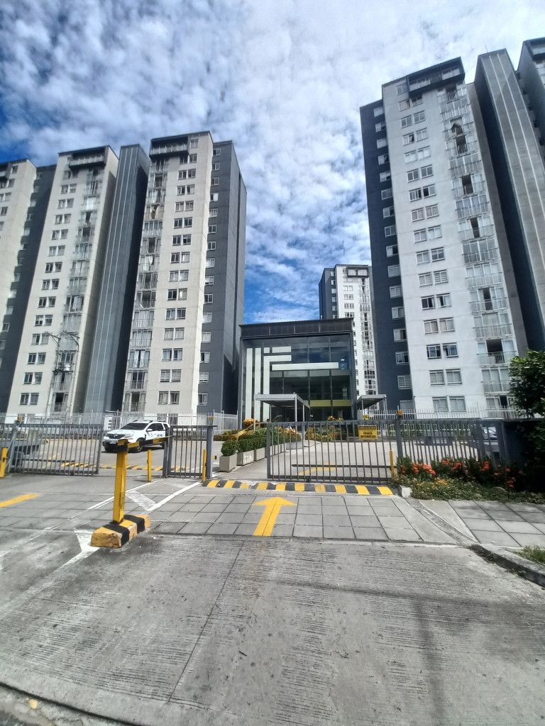 Apartamento en arriendo Tolima Ibagué Ub Alamos 61 m2 Habitaciones 3 Baños 2 Garajes 1 Precio $1100000