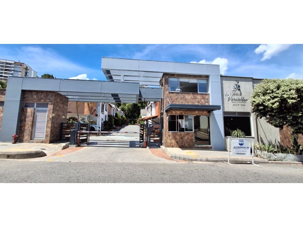 Casa en arriendo Santander Floridablanca Molinos Altos 120 m2 Habitaciones 3 Baños 3 Garajes 1 Precio $3710000