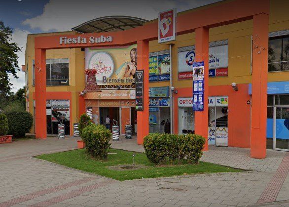 Local Comercial en arriendo o venta Cundinamarca Bogotá Ub La Naveta 13 m2 Habitaciones 0 Baños 0 Garajes 0 Precio venta $110000000 Precio arriendo $1000000