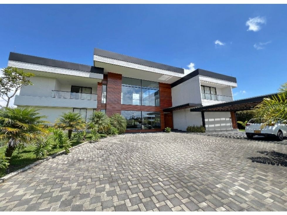Casa Campestre en venta Antioquia Rionegro Rionegro 800 m2 Habitaciones 6 Baños 8 Garajes 5 Precio $8000000000