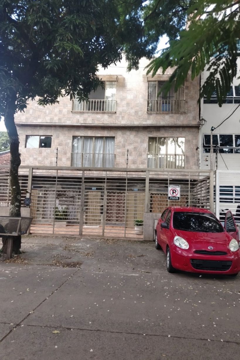 Casa en venta Valle Del Cauca Cali El Lido 200 m2 Habitaciones 3 Baños 2 Garajes 0 Precio $400000000