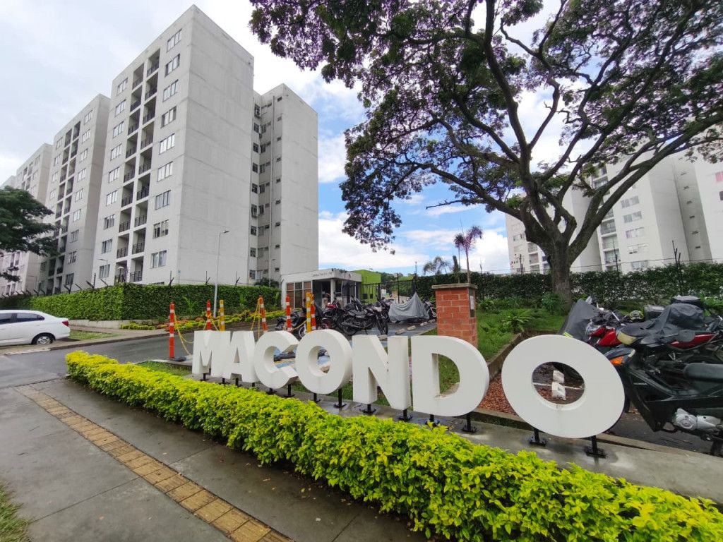 Apartamento en arriendo Valle Del Cauca Yumbo Ciudad Guabinas 60 m2 Habitaciones 3 Baños 2 Garajes 0 Precio $1200000