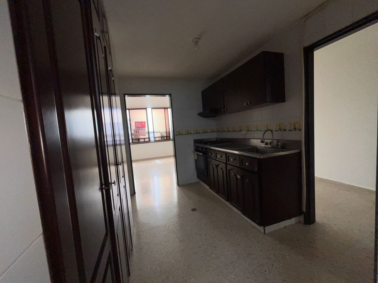 Apartamento en arriendo Valle Del Cauca Cali Urbanización Colseguros 80 m2 Habitaciones 4 Baños 4 Garajes 1 Precio $1650000