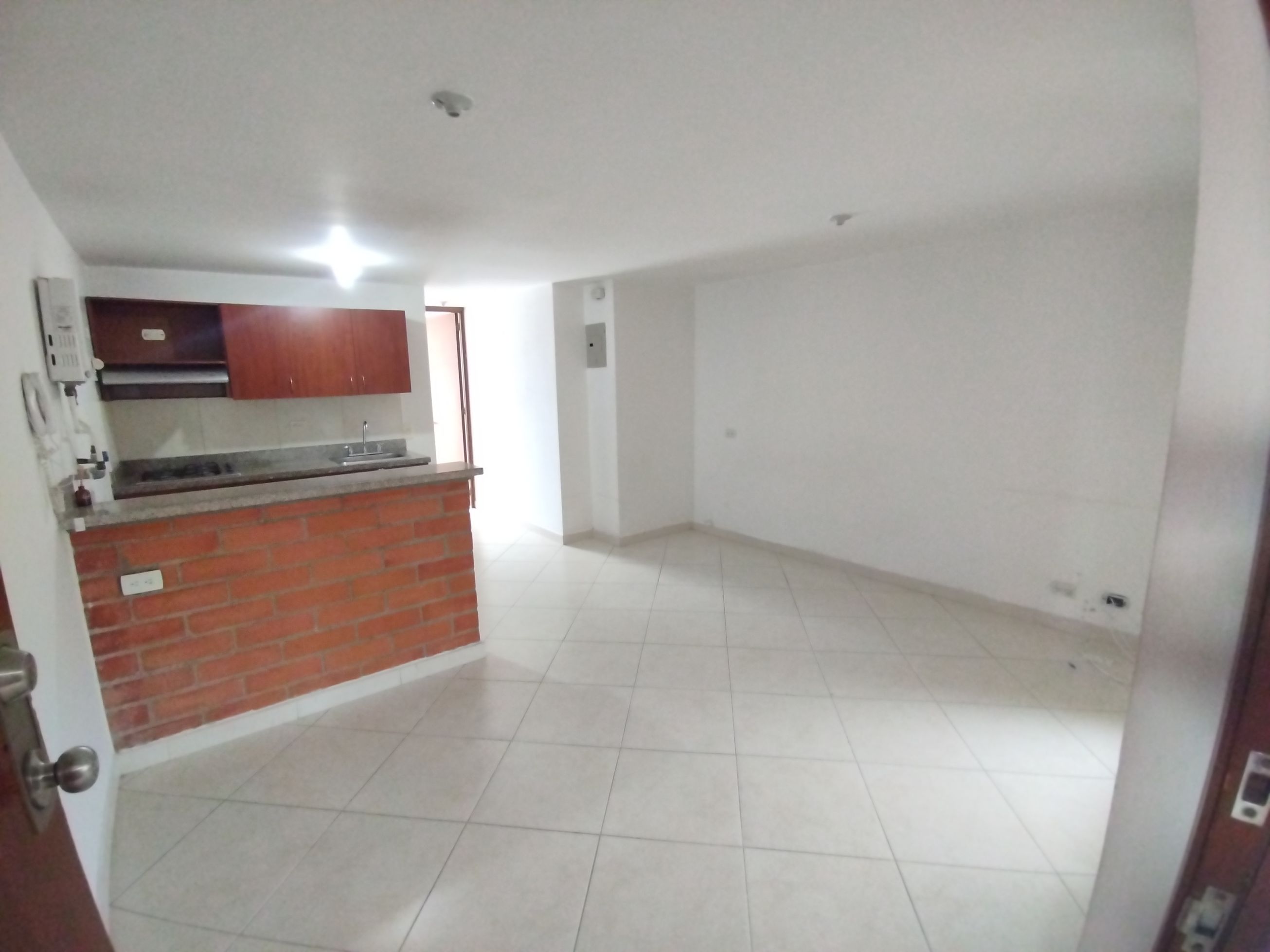 Apartaestudio en arriendo Antioquia Medellín Cristobal 45 m2 Habitaciones 1 Baños 1 Garajes 1 Precio $1900000