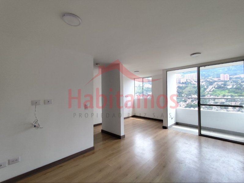 Apartamento en arriendo Antioquia Medellín Blanquizal 61 m2 Habitaciones 2 Baños 2 Garajes 1 Precio $2500000