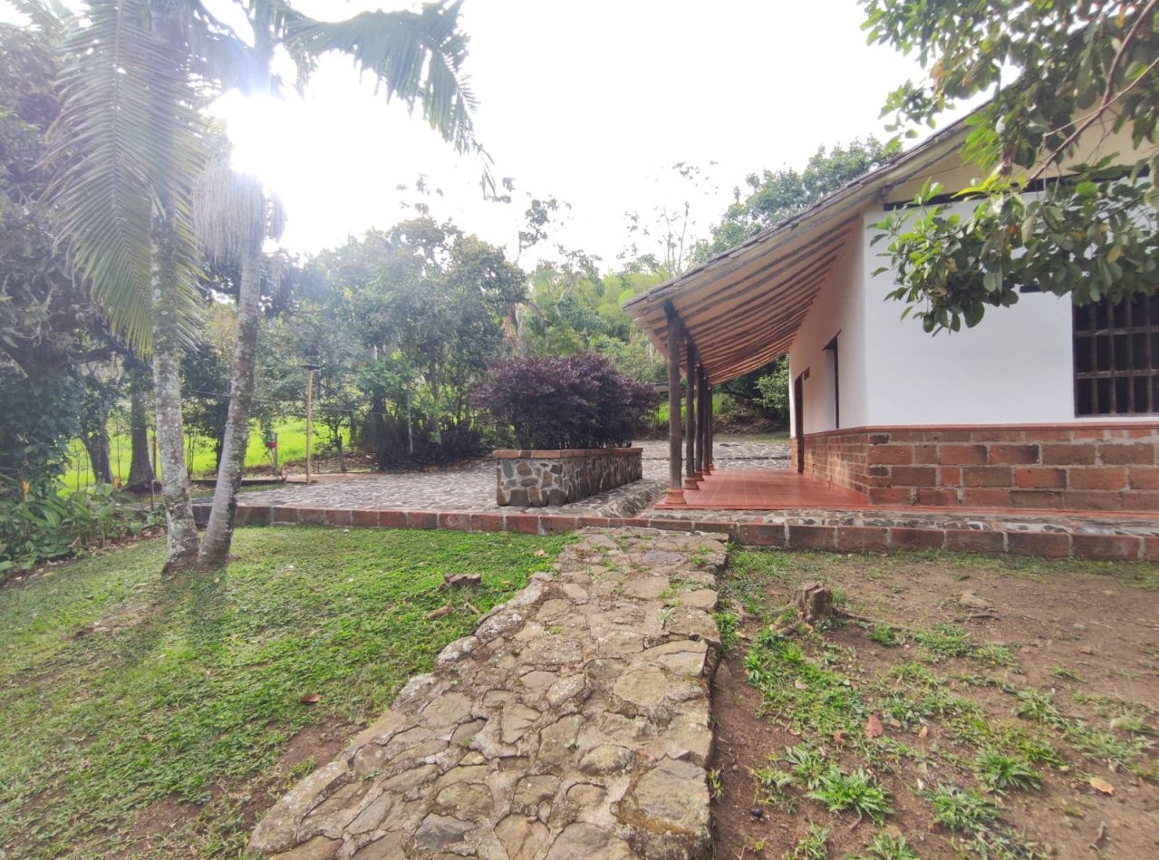 Casa Campestre en arriendo Antioquia Copacabana Ub Reserva De San Juan Et Ii 80 m2 Habitaciones 3 Baños 2 Garajes 1 Precio $3800000