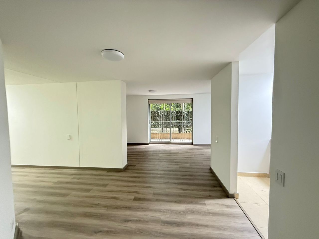 Apartamento en venta Antioquia Medellín Diego Echavarria 97 m2 Habitaciones 3 Baños 2 Garajes 1 Precio $595000000