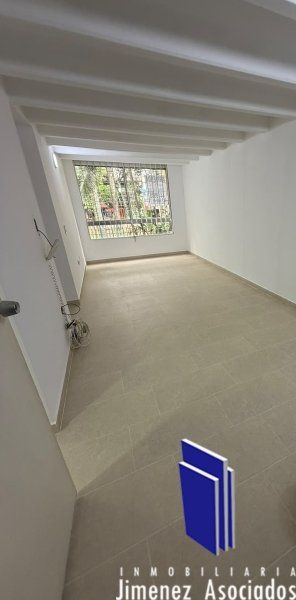Apartamento en arriendo Antioquia Medellín La America 70 m2 Habitaciones 3 Baños 3 Garajes 1 Precio $2700000