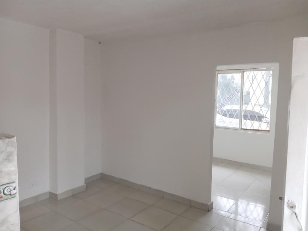 Apartaestudio en arriendo Valle Del Cauca Cali Alameda 38 m2 Habitaciones 1 Baños 1 Garajes 0 Precio $700000