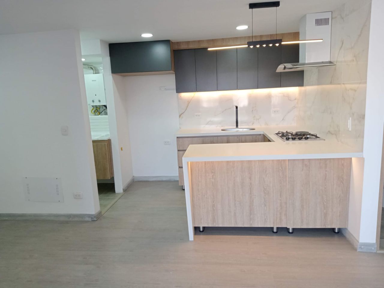 Apartamento en arriendo Antioquia Rionegro Cuatro Esquinas 52 m2 Habitaciones 3 Baños 2 Garajes 1 Precio $1600000