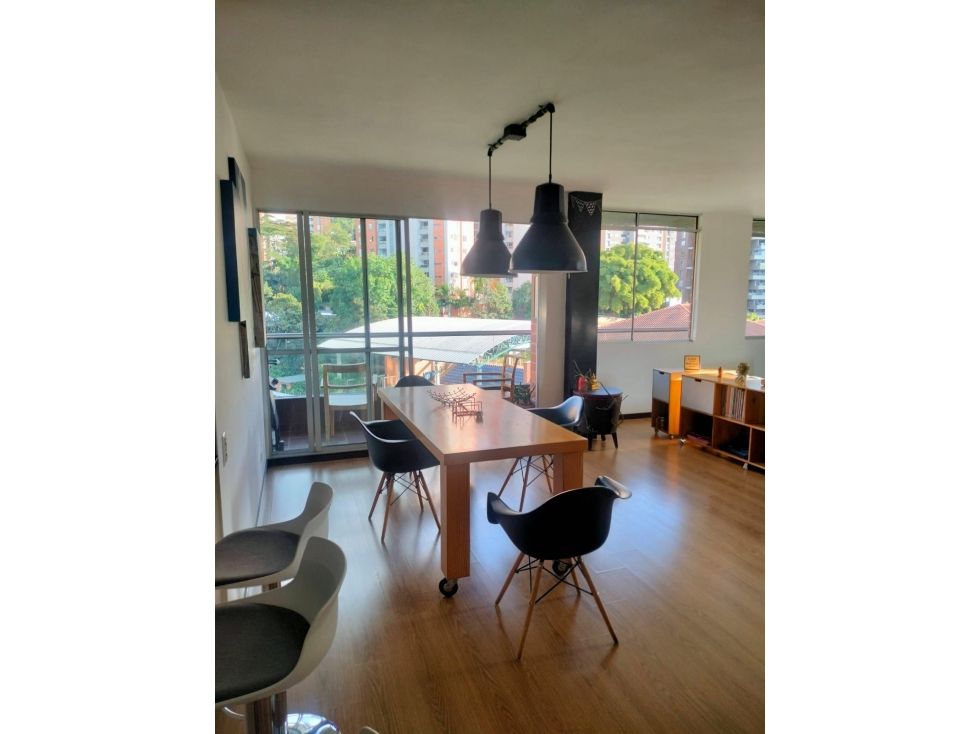 Apartaestudio en venta Antioquia Envigado La Inmaculada 90 m2 Habitaciones 1 Baños 2 Garajes 2 Precio $680000000