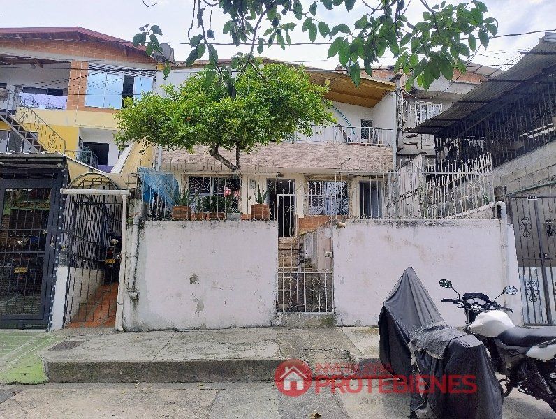 Casa en venta Antioquia Medellín Aures No1 75 m2 Habitaciones 3 Baños 1 Garajes 0 Precio $197000000