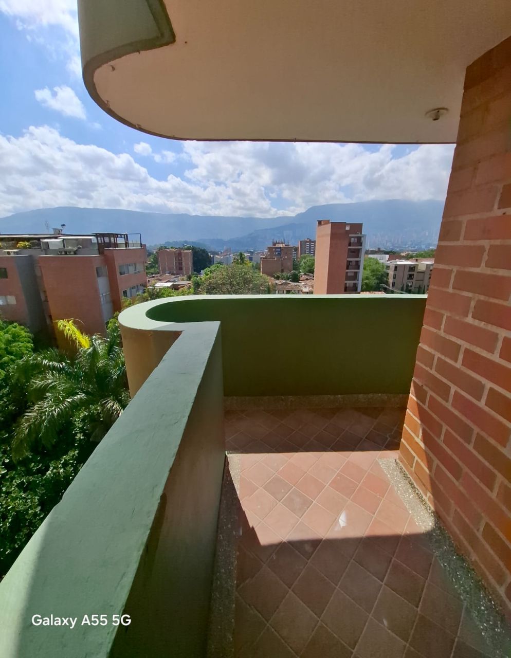 Apartamento en arriendo Antioquia Medellín La Palma 70 m2 Habitaciones 2 Baños 2 Garajes 1 Precio $2800000