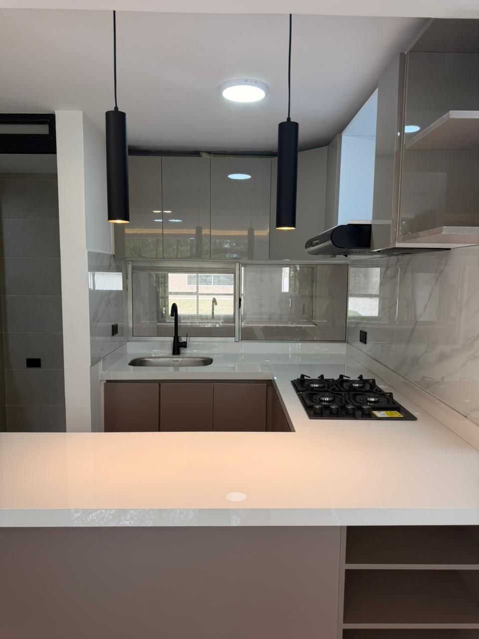 Apartamento en venta Tolima Ibagué Cr Tejares 50 m2 Habitaciones 3 Baños 2 Garajes 0 Precio $250000000