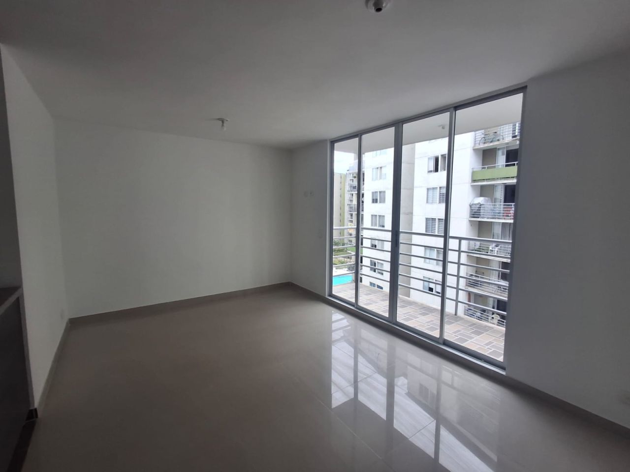 Apartamento en venta Tolima Ibagué Cr Tejares 74 m2 Habitaciones 3 Baños 2 Garajes 1 Precio $259000000