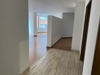 Apartamento en venta Cundinamarca Bogotá Ginebra 120 m2 Habitaciones 2 Baños 3 Garajes 2 Precio $880000000