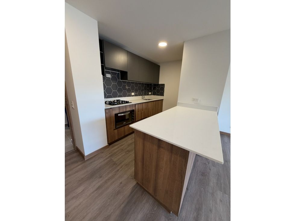 Apartamento en arriendo Antioquia Envigado Las Vegas 85 m2 Habitaciones 3 Baños 2 Garajes 1 Precio $4000000