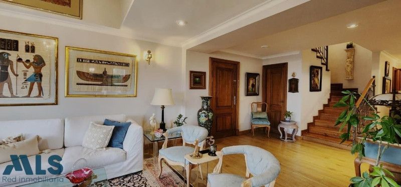 Apartamento en venta Antioquia Medellín El Tesoro 240 m2 Habitaciones 3 Baños 3 Garajes 2 Precio $1838000000