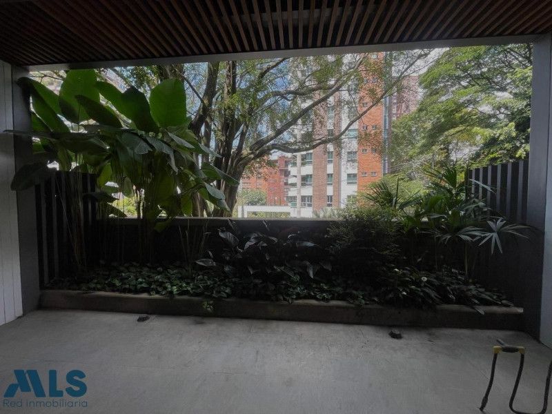 Apartamento en venta Antioquia Medellín La Linde 58 m2 Habitaciones 1 Baños 2 Garajes 2 Precio $1400000000