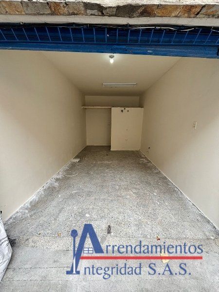 Local en arriendo Antioquia Medellín Centro Administrativo 20 m2 Habitaciones 0 Baños 1 Garajes 0 Precio $2000000