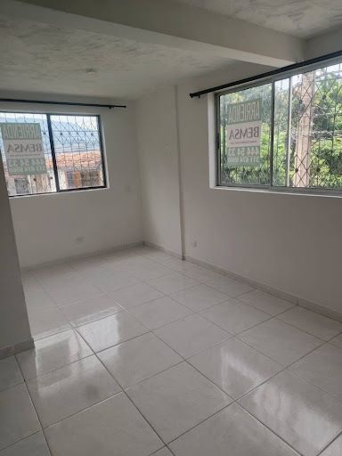 Apartaestudio en arriendo Antioquia Medellín Bosques De San Pablo 35 m2 Habitaciones 1 Baños 1 Garajes 0 Precio $1350000