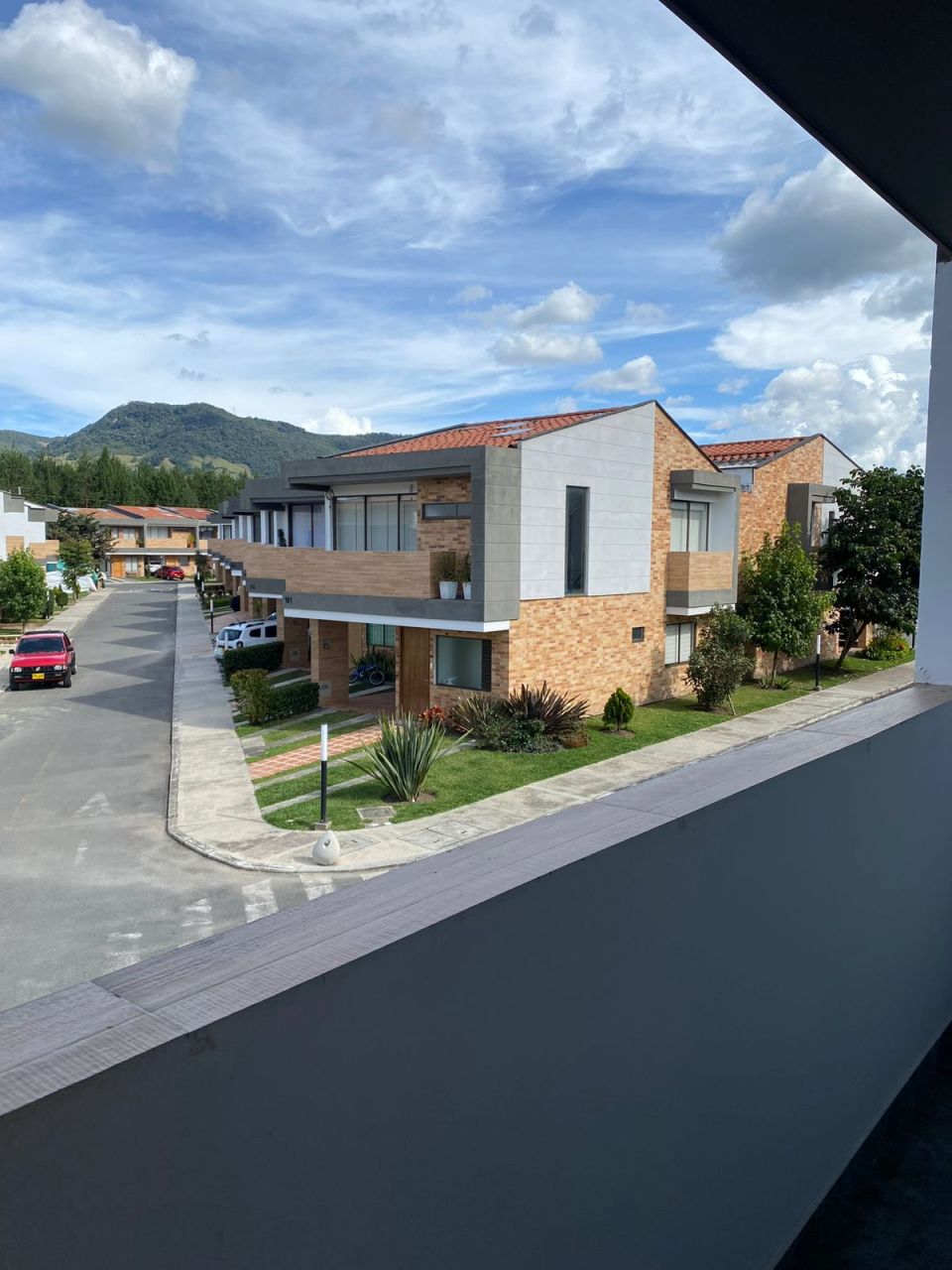 Casa en venta Antioquia La Ceja Centro 160 m2 Habitaciones 4 Baños 4 Garajes 1 Precio $830000000