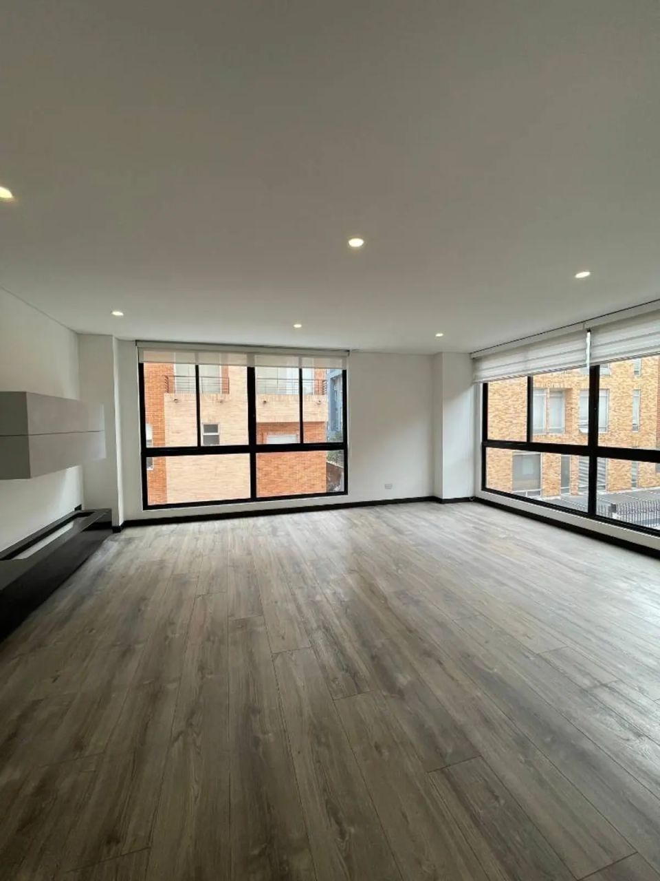 Apartamento en venta Cundinamarca Bogotá Santa Bibiana 135 m2 Habitaciones 3 Baños 4 Garajes 2 Precio $910000000