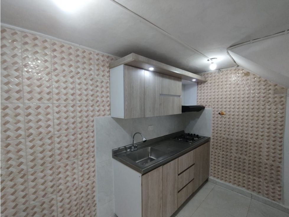Apartamento en arriendo Antioquia Medellín San Bernardo 60 m2 Habitaciones 3 Baños 1 Garajes 0 Precio $2040000