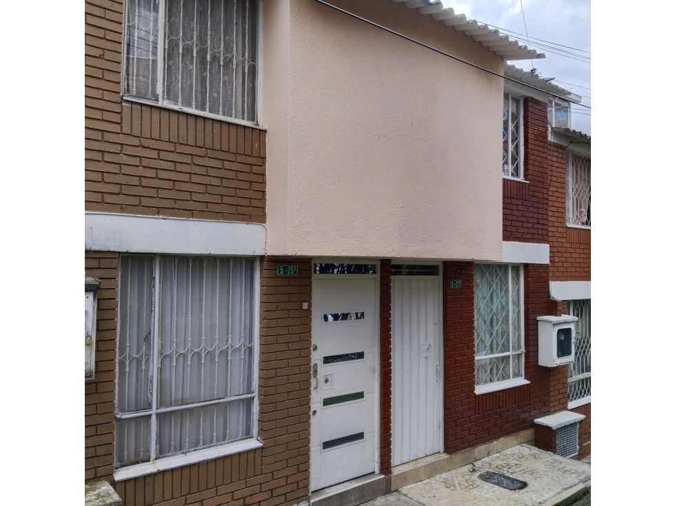 Casa en arriendo Cundinamarca Bogotá Vitelma 70 m2 Habitaciones 4 Baños 3 Garajes 0 Precio $1300000