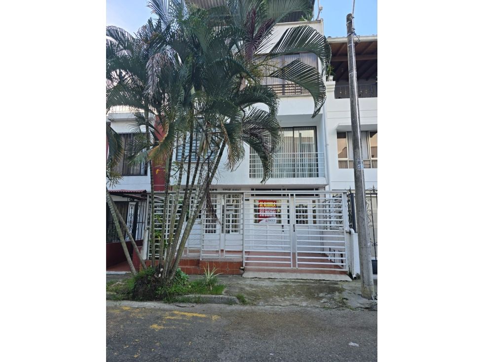 Apartamento en arriendo Valle Del Cauca Cali El Ingenio 80 m2 Habitaciones 2 Baños 2 Garajes 0 Precio $1400000