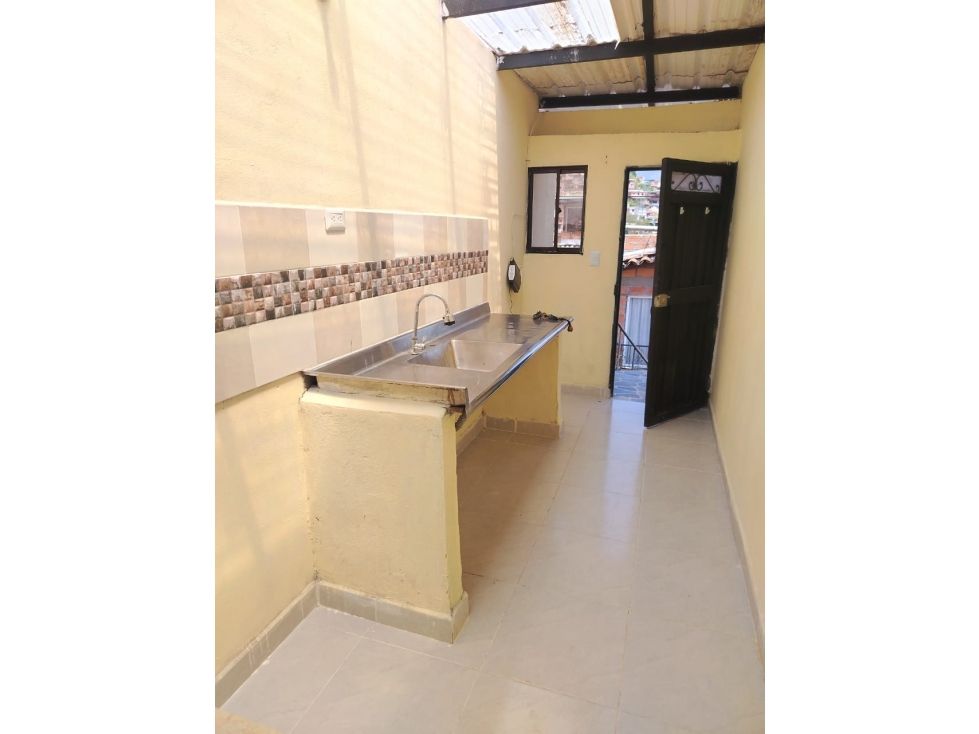 Edificio en venta Antioquia Bello El Cafetal 360 m2 Habitaciones 10 Baños 9 Garajes 0 Precio $500000000