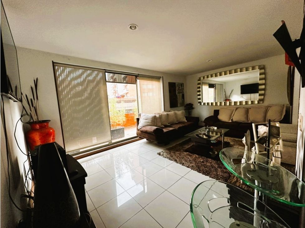 Casa en venta Cundinamarca Bogotá Ciudad Salitre Occidental 175 m2 Habitaciones 5 Baños 4 Garajes 2 Precio $1400000000