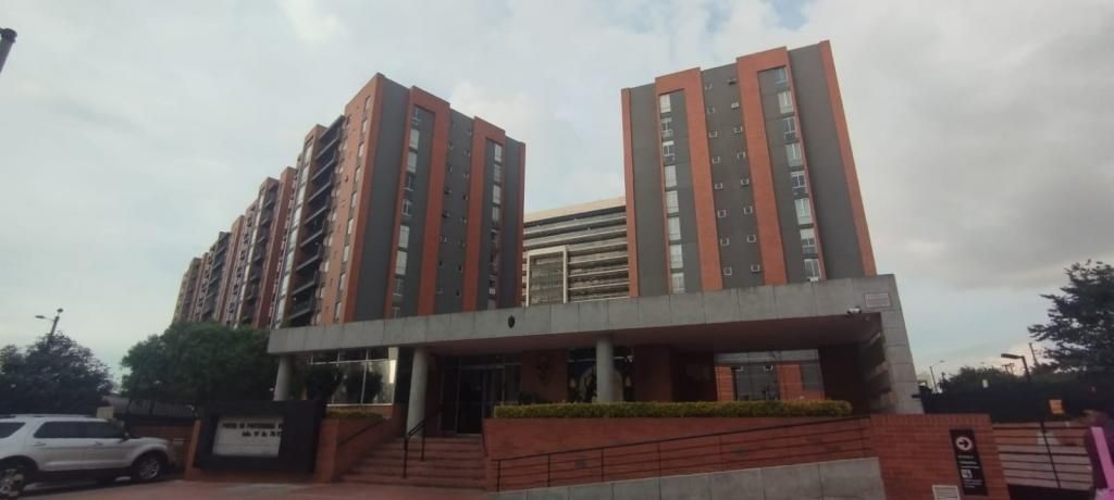 Apartamento en arriendo Cundinamarca Bogotá Santa Rosa 72 m2 Habitaciones 3 Baños 2 Garajes 1 Precio $3600000
