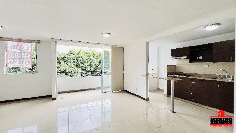 Apartamento en arriendo Antioquia Envigado Uribe Ángel 64 m2 Habitaciones 2 Baños 2 Garajes 1 Precio $3500000