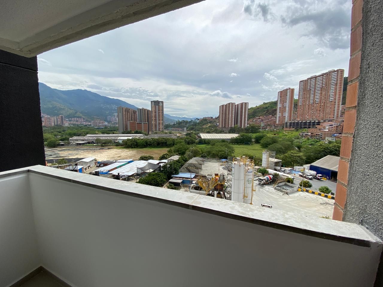 Apartamento en arriendo Antioquia Bello Asd 55 m2 Habitaciones 3 Baños 2 Garajes 0 Precio $2200000
