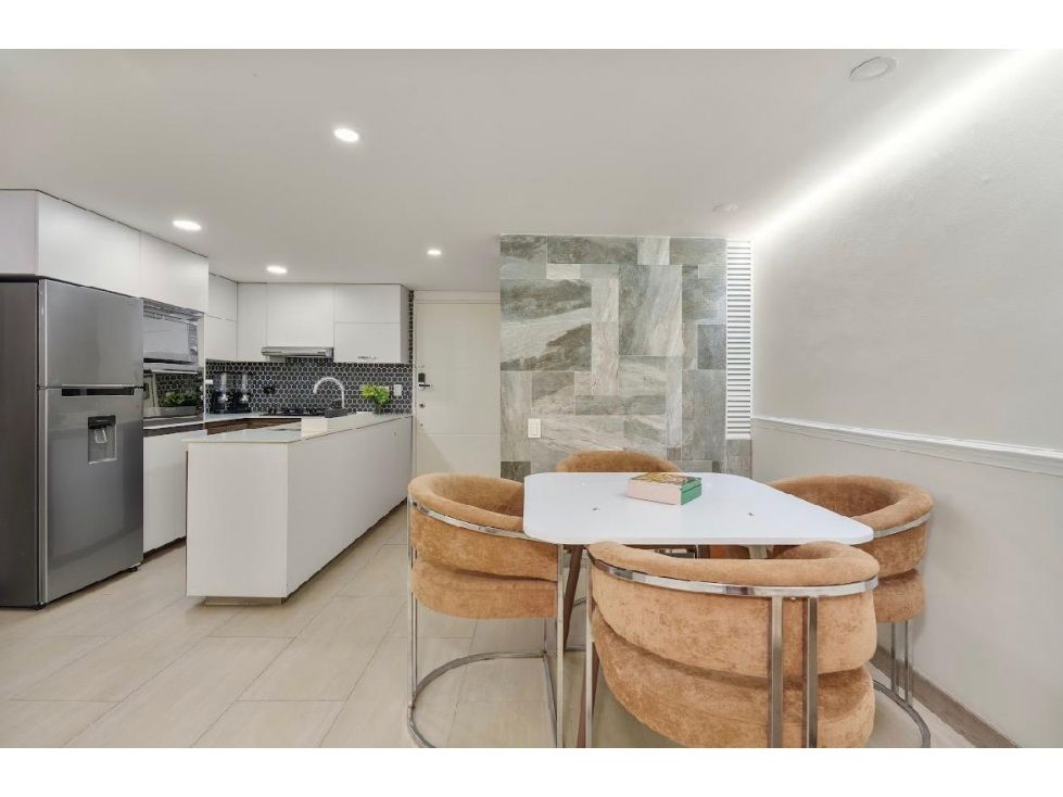 Apartamento en arriendo Antioquia Medellín Florida Nueva 87 m2 Habitaciones 2 Baños 2 Garajes 1 Precio $6000000