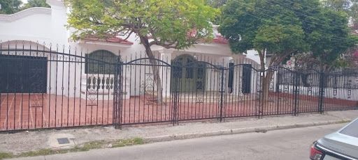 Casa en venta Bolívar Cartagena Manga 763 m2 Habitaciones 9 Baños 7 Garajes 6 Precio $3700000000