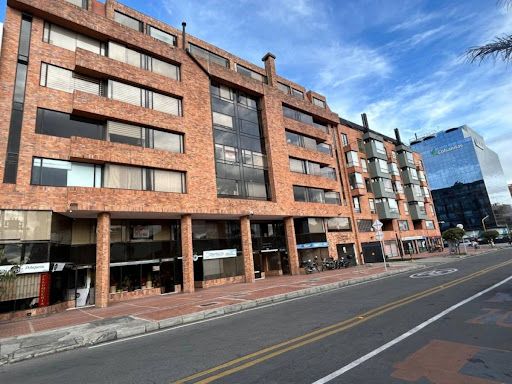Local en arriendo Cundinamarca Bogotá Santa Barbara Occidental 28 m2 Habitaciones 0 Baños 1 Garajes 0 Precio $2500000