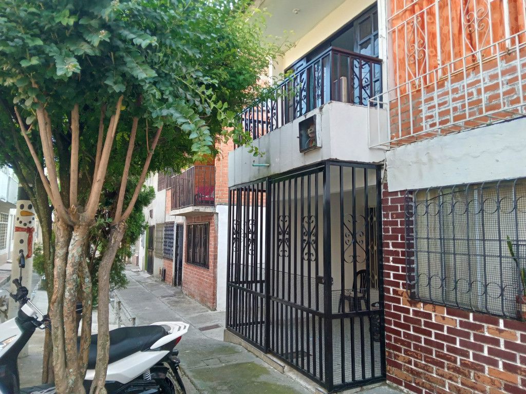 Casa en venta Valle Del Cauca Palmira Portal De Las Palmas 107 m2 Habitaciones 4 Baños 2 Garajes 0 Precio $180000000
