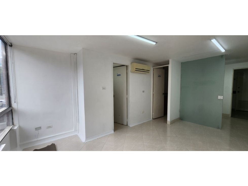 Consultorio en venta Antioquia Medellín La Mota 26 m2 Habitaciones 0 Baños 1 Garajes 1 Precio $230000000