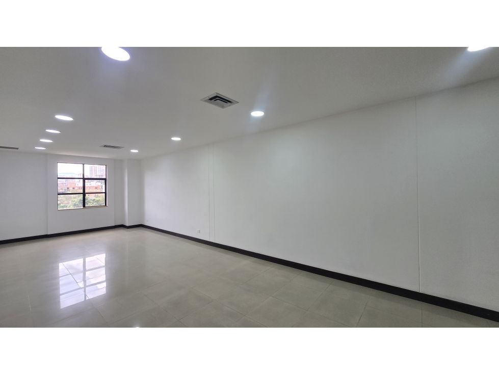 Oficina en venta Antioquia Medellín Alejandria 48 m2 Habitaciones 0 Baños 1 Garajes 1 Precio $486500000