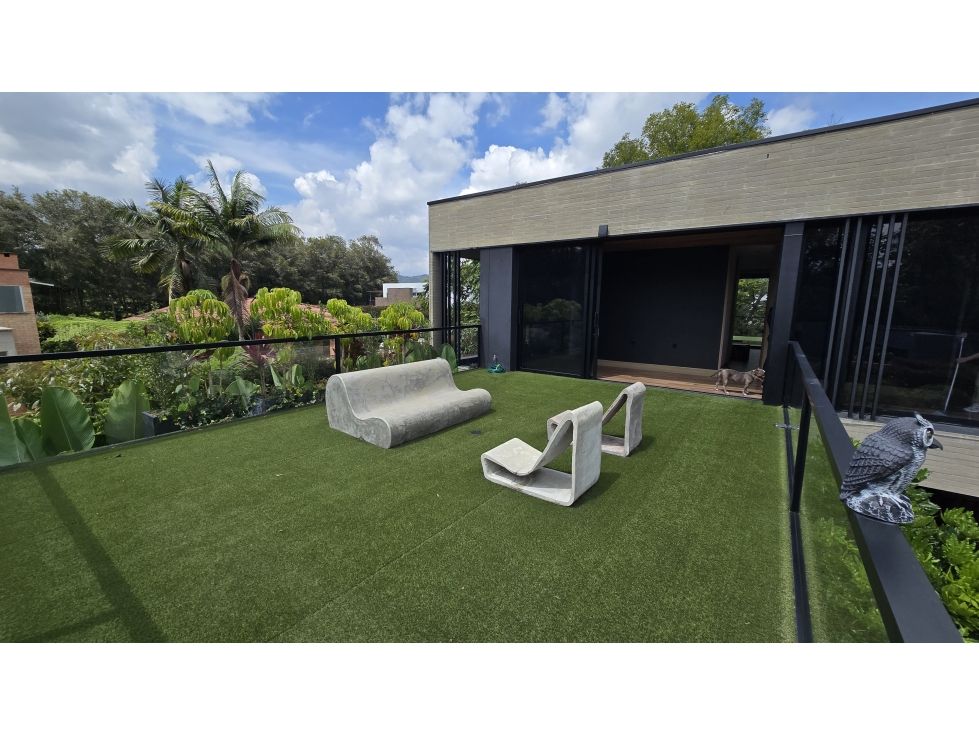 Casa Campestre en venta Antioquia Rionegro El Porvenir 651 m2 Habitaciones 4 Baños 4 Garajes 2 Precio $6500000000