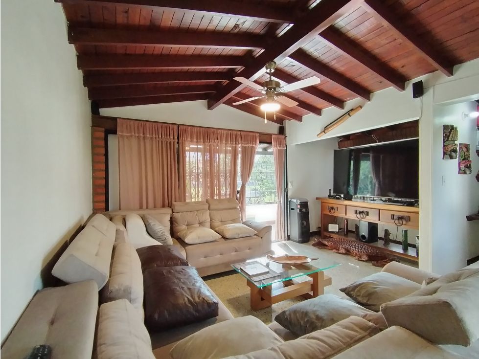 Casa en venta Antioquia Medellín Rosales 163 m2 Habitaciones 4 Baños 2 Garajes 1 Precio $1080000000