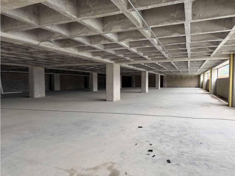 Bodega en arriendo Antioquia Itagüí Itagüí 1098 m2 Habitaciones 0 Baños 3 Garajes 3 Precio $38325000