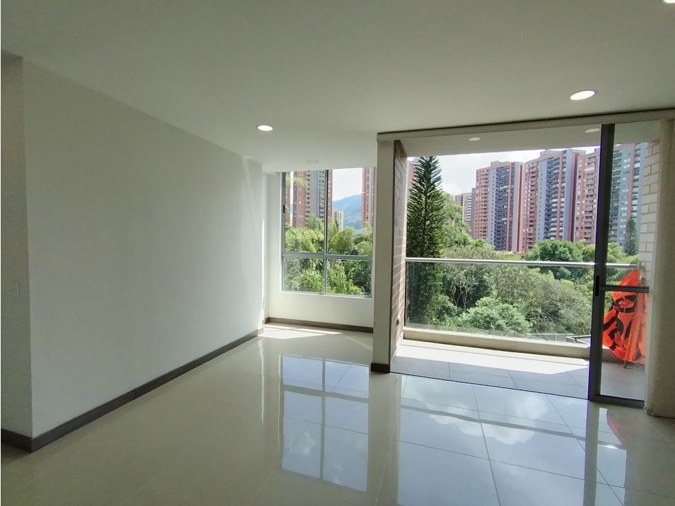 Apartamento en venta Antioquia Itagüí Itagüí 69 m2 Habitaciones 2 Baños 2 Garajes 2 Precio $500000000