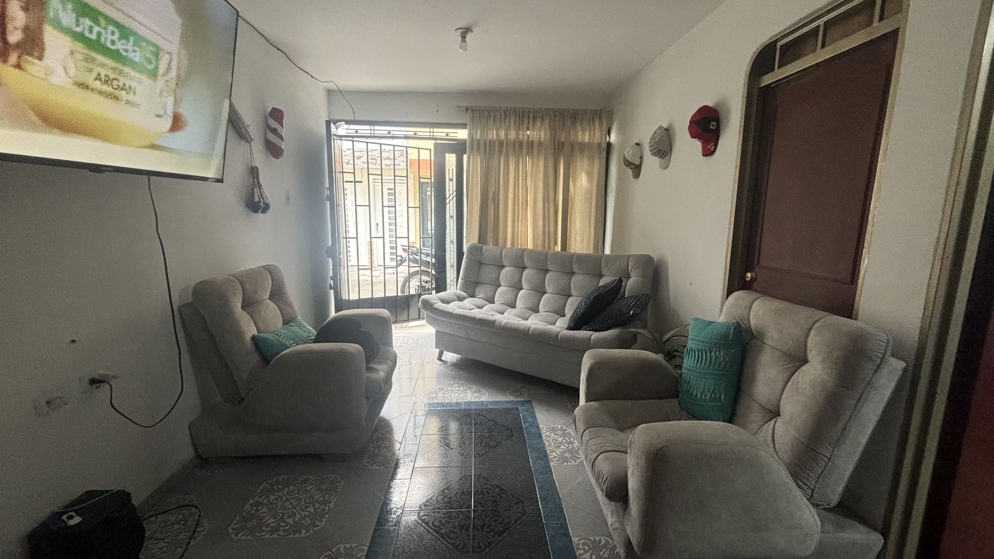 Casa en venta Valle Del Cauca Tuluá Progresar 84 m2 Habitaciones 6 Baños 4 Garajes 0 Precio $350000000
