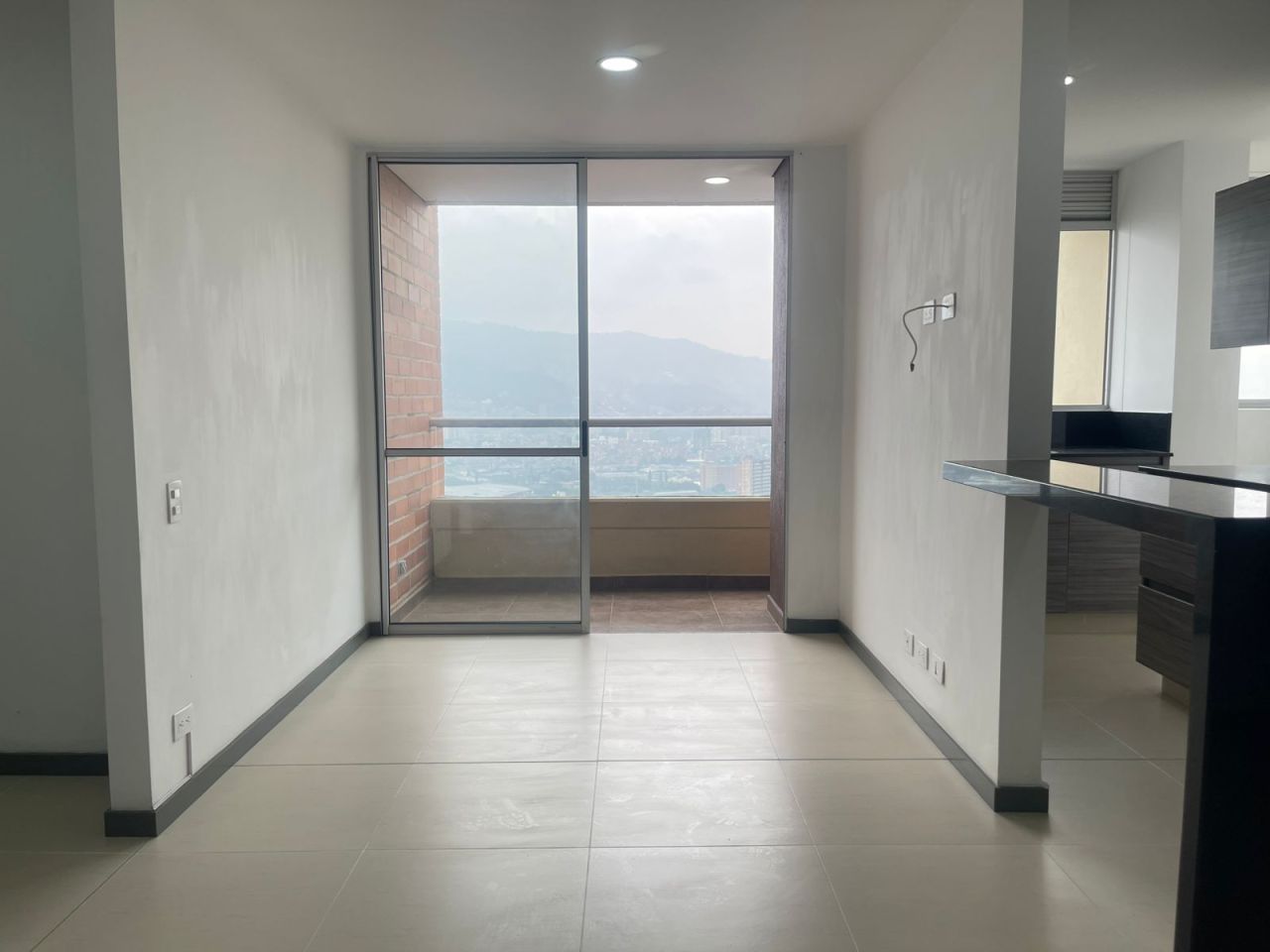 Apartamento en arriendo Antioquia Sabaneta La Florida 85 m2 Habitaciones 3 Baños 2 Garajes 1 Precio $3150000