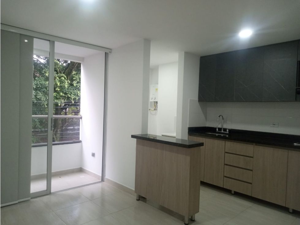 Apartaestudio en arriendo Antioquia Sabaneta Holanda 42 m2 Habitaciones 1 Baños 1 Garajes 0 Precio $1900000